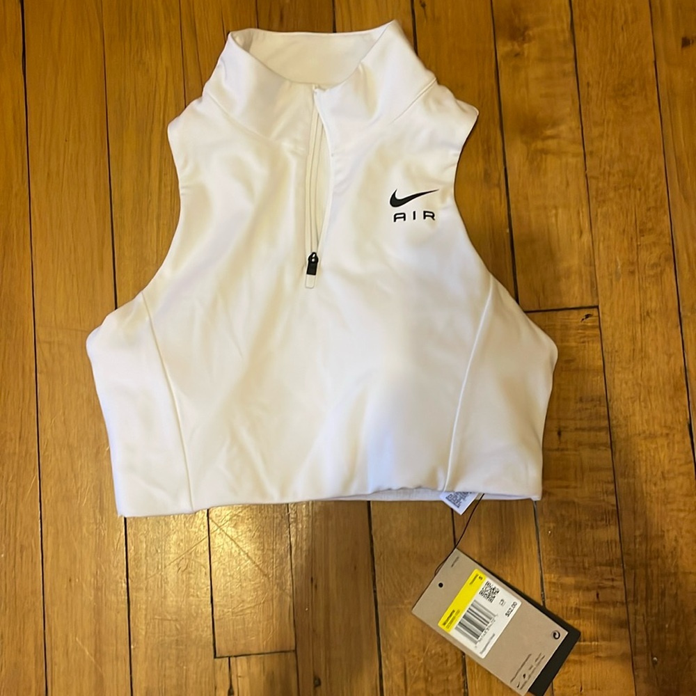 White Nike Dry Fit sports bra size small